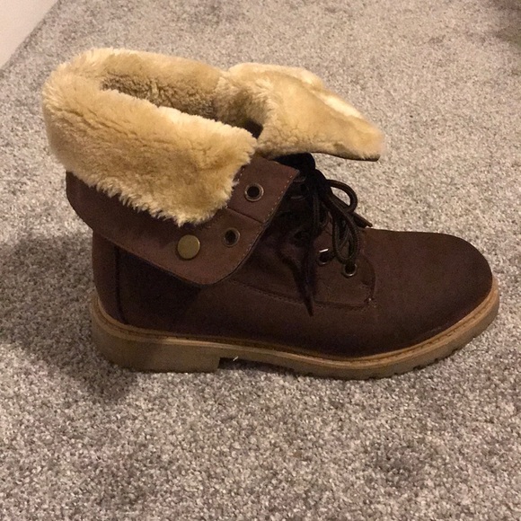 Maroon/brown combat boot - Picture 2 of 7